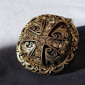 Sapphire cross pendant